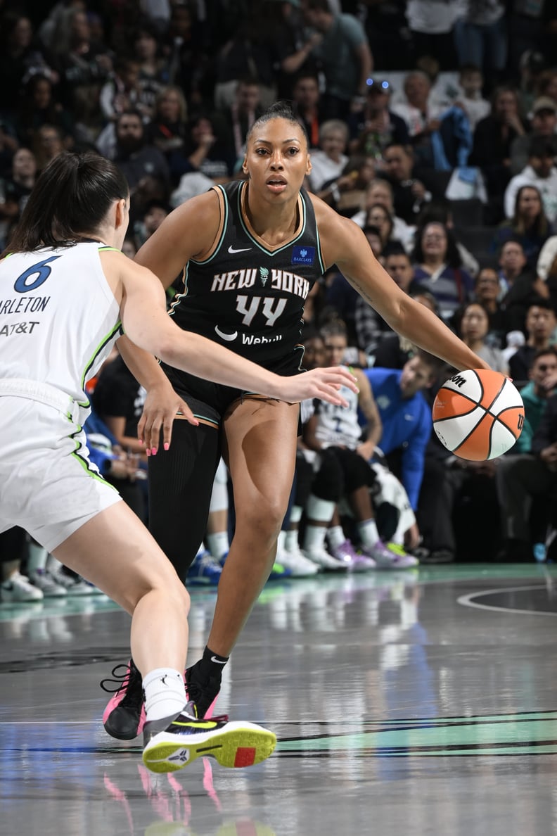 BROOKLYN, NY - OCTOBER 20: Betnijah Laney-Hamilton #44 of the New York Liberty dribbles the ball during the game against the Minnesota Lynx during Game 5 of the WNBA Finals on October 20, 2024 in Brooklyn, New York. NOTE TO USER: User expressly acknowledg