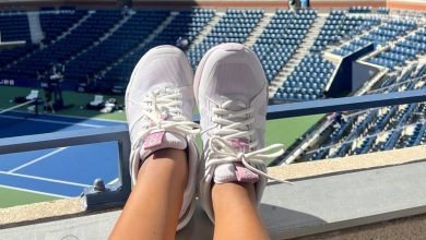 The On Roger Clubhouse Pro Shoes in lavender.